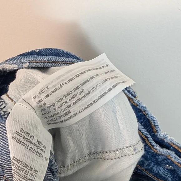 Abercrombie & Fitch Medium Wash The 90s Straight Ultra High Rise Denim Jeans - Picture 11 of 11